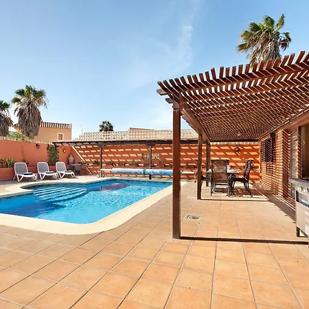 Esselle Villa San Miguel de Abona